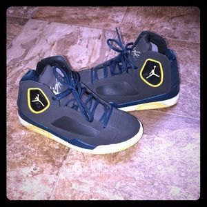 NIKE AIR JORDAN FLIGHT LUMINARY MENS